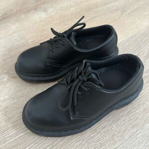 Dr. Martens leather oxford shoes